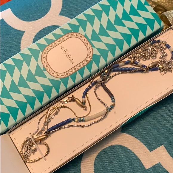 STELLA & DOT Barrier Strand - Picture 3 of 3